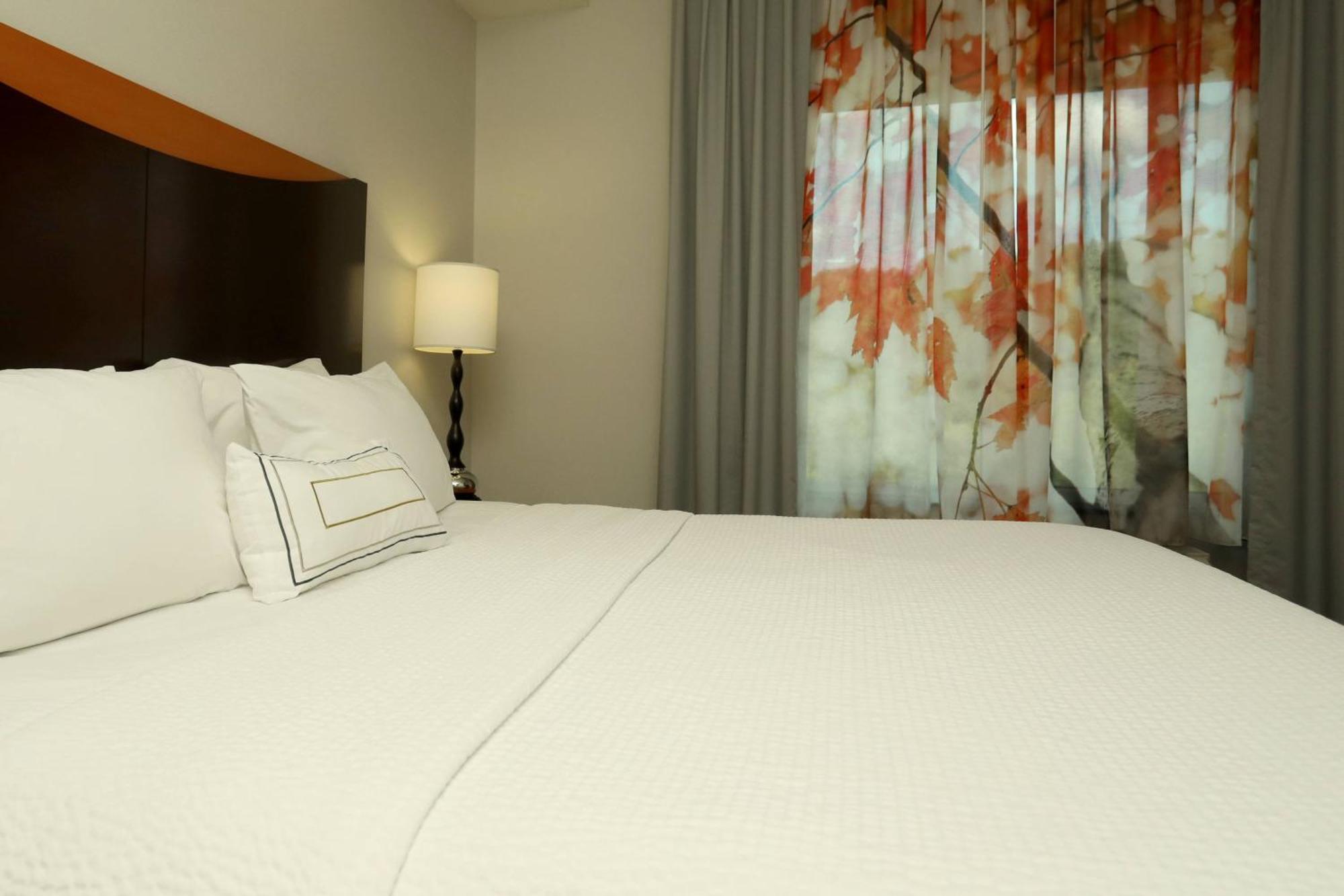 Fairfield Inn & Suites By Marriott Harrisburg West/Нью-Камберленд Экстерьер фото