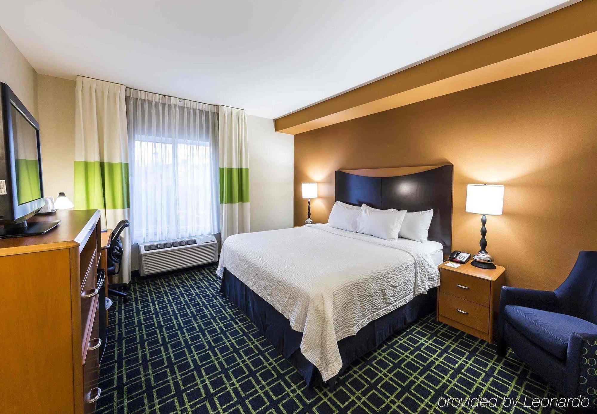 Fairfield Inn & Suites By Marriott Harrisburg West/Нью-Камберленд Экстерьер фото