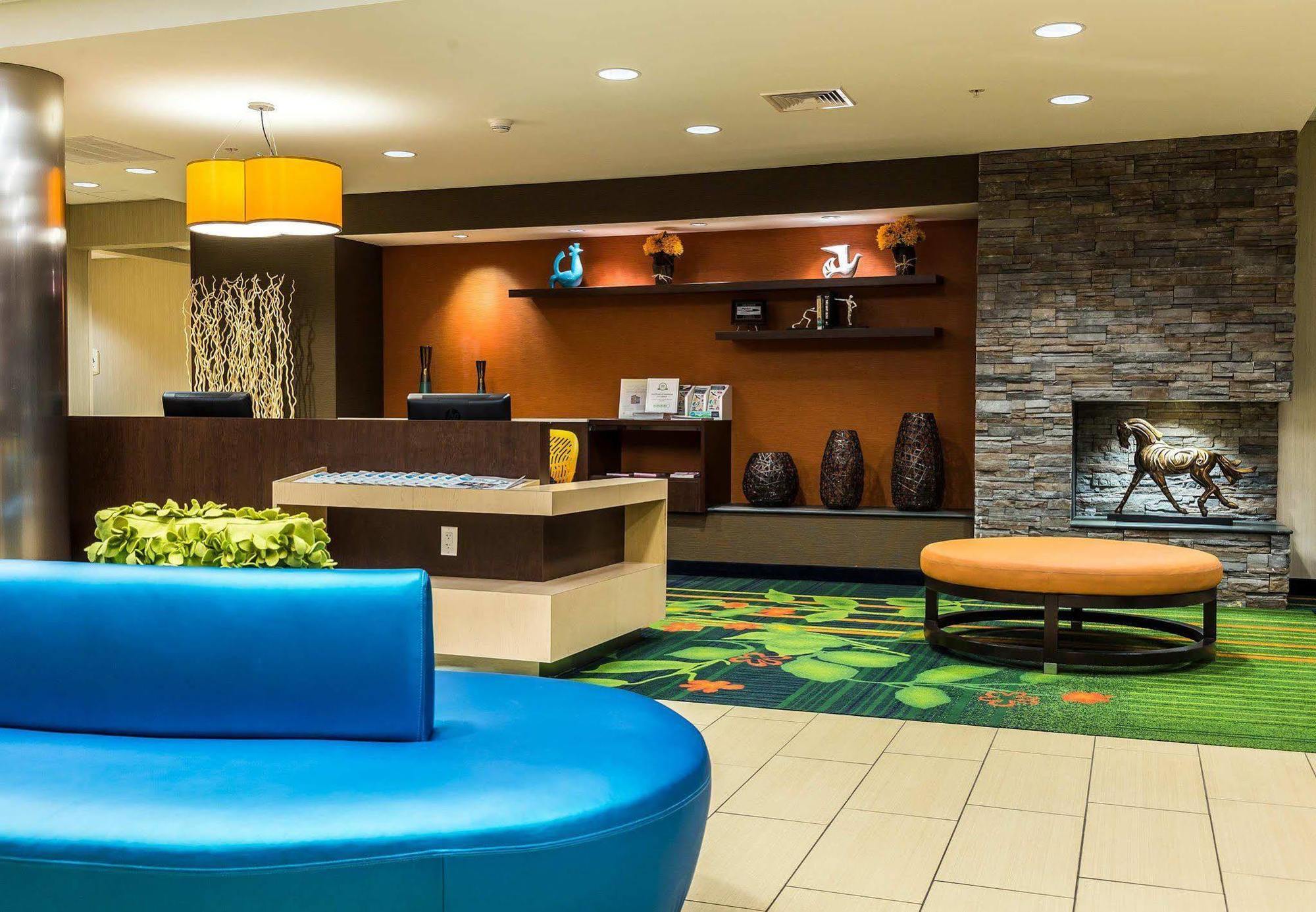 Fairfield Inn & Suites By Marriott Harrisburg West/Нью-Камберленд Экстерьер фото
